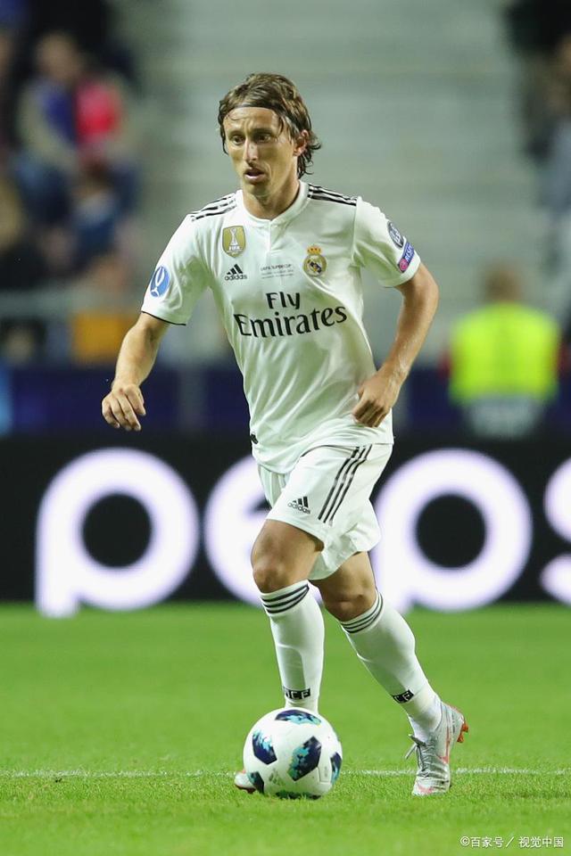 斯帕莱蒂复盘败因：球员转移球胆怯，被对手带着疲于奔命