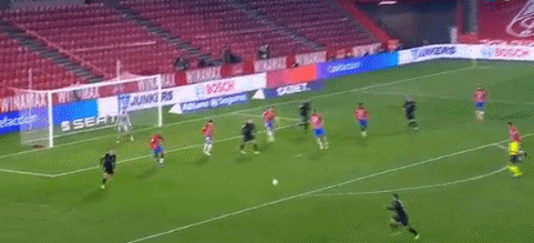 阿利松妻子晒术后照，阿利松此前因个人事务返回巴西