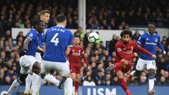 国脚伤愈后首秀建功，球迷称其回来了