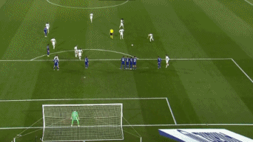 对飚！贝恩单节10分1篮板&布伦森10分2助攻